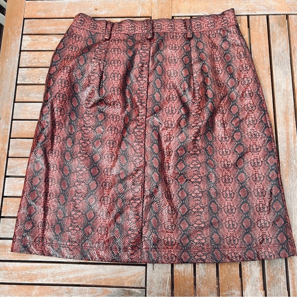 Urban Outfitters Skirt - Picture 3 of 3